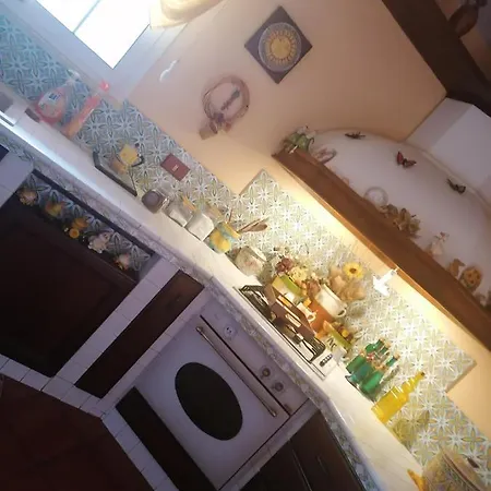 Casa Al Mare 펜션 라스카리